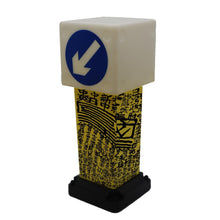 將圖片載入圖庫檢視器 【安全島燈箱】九龍皇帝塗鴉版